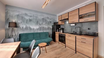 Apartemen | Ruang keluarga | TV layar datar