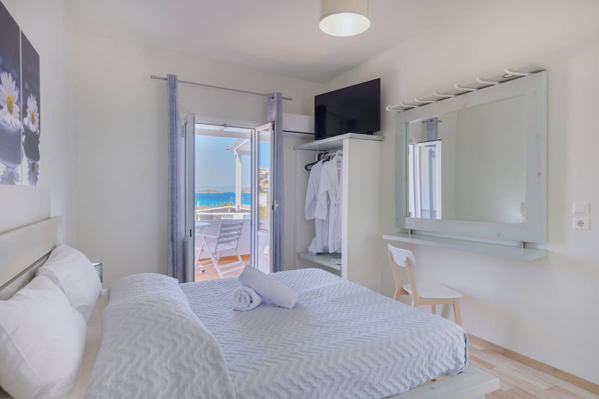 Deluxe Double Sea View | 1 habitación y ropa de cama de alta calidad