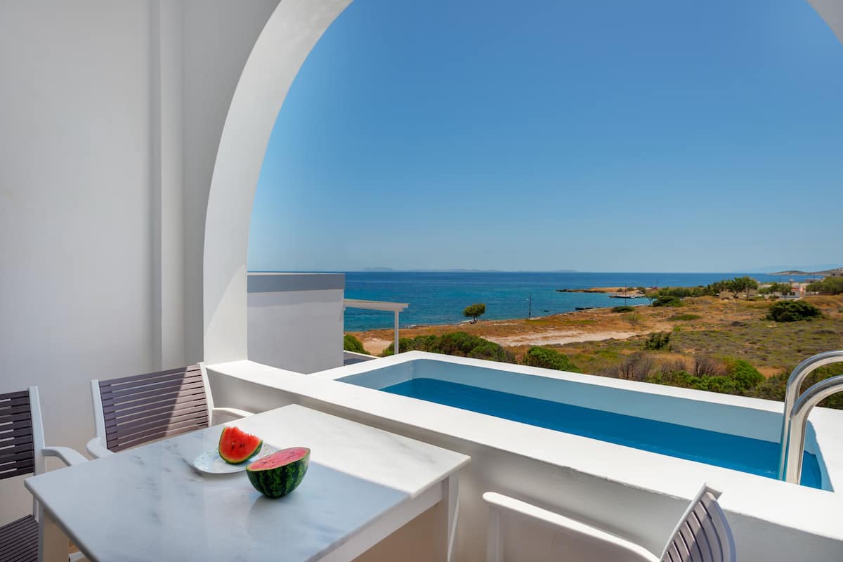 Premium Suite Private Pool Sea View | 1 habitación y ropa de cama de alta calidad