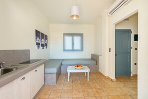 1 bedroom, premium bedding, in-room safe, individually decorated