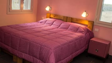 Schreibtisch, schallisolierte Zimmer, kostenloses WLAN, Bettwäsche