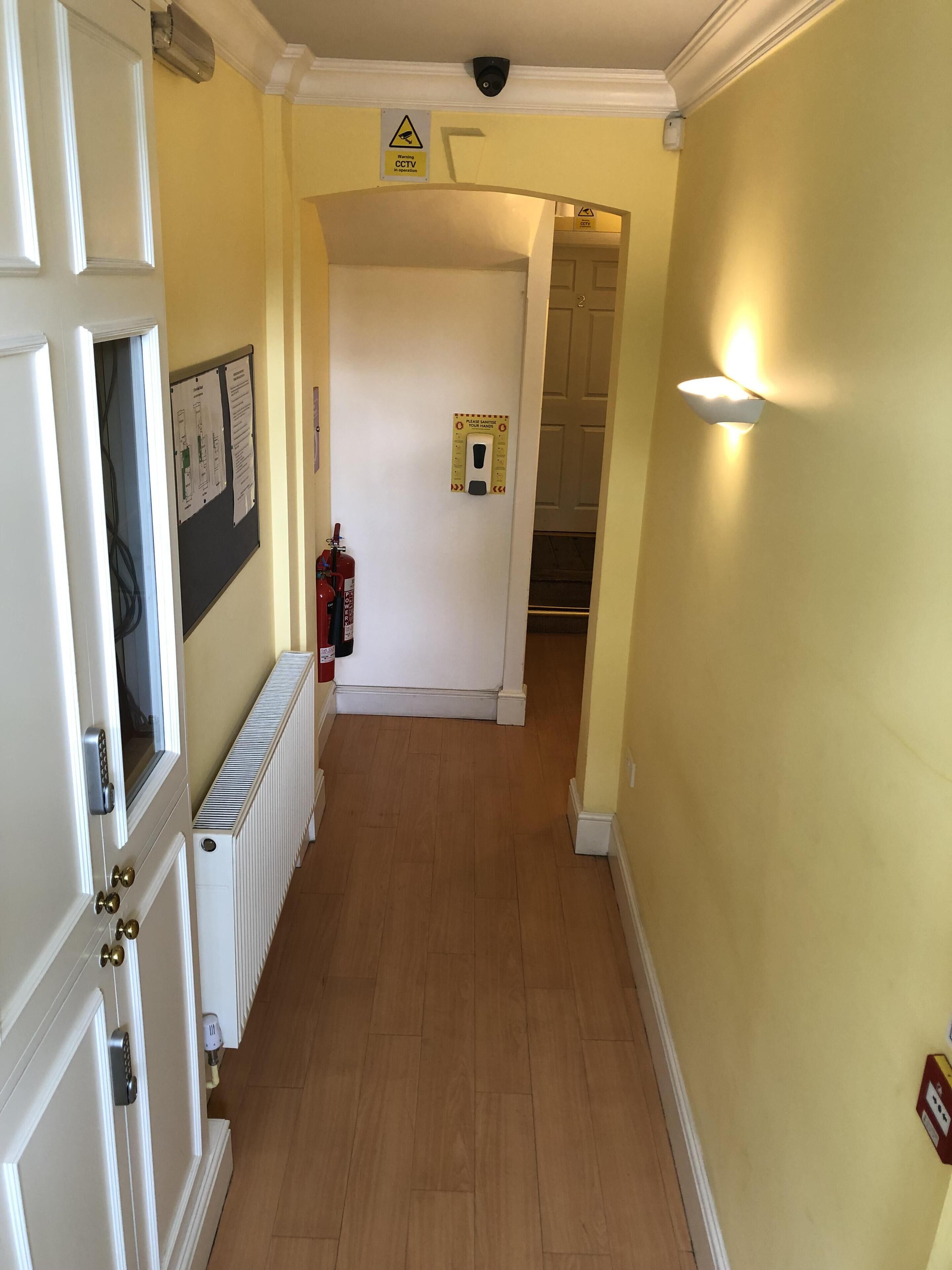 Photo - 1 Riverside Apartments