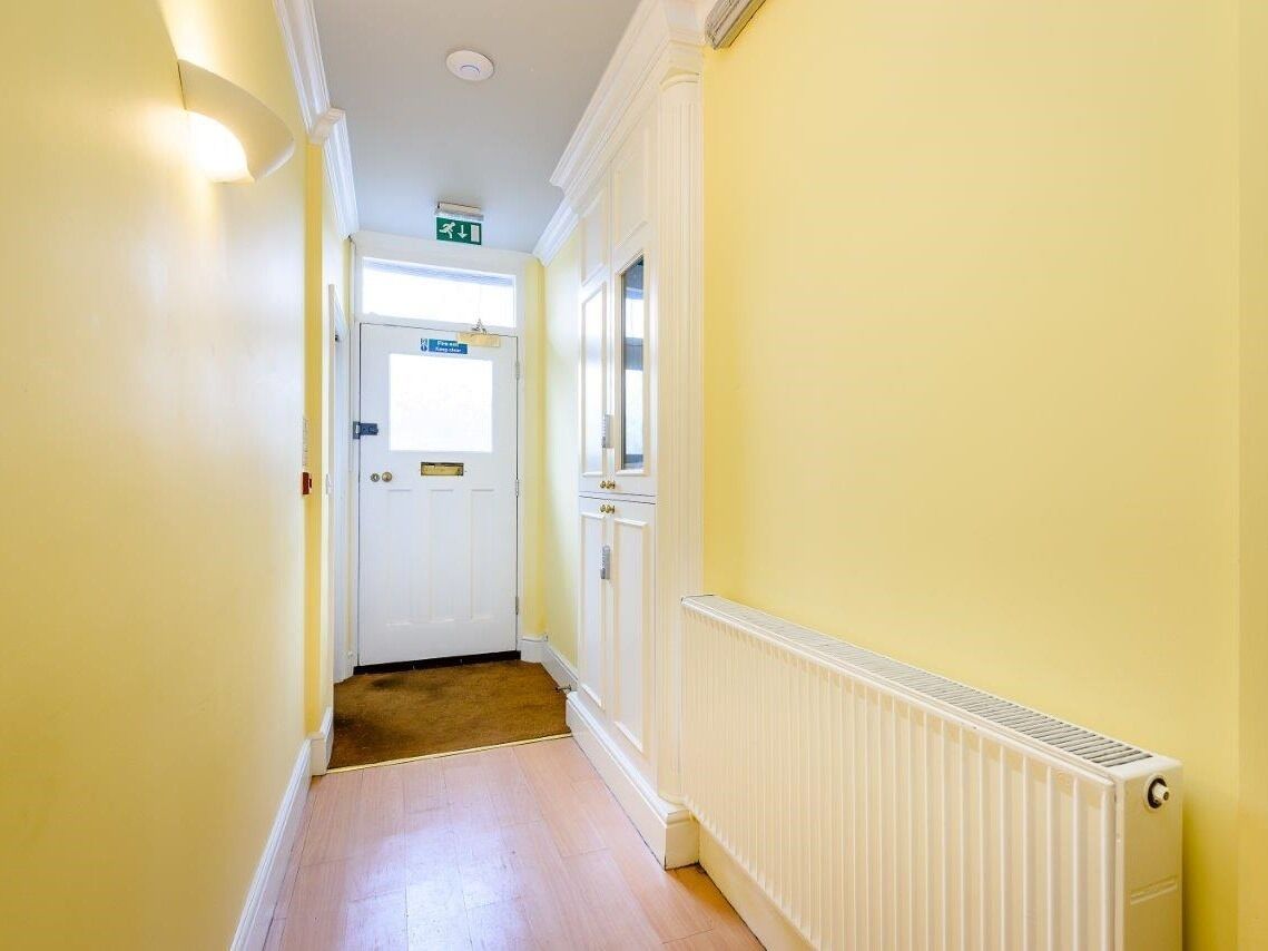 Photo - 1 Riverside Apartments