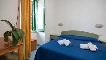 Economy-Doppelzimmer, 1 Queen-Bett, Nichtraucher