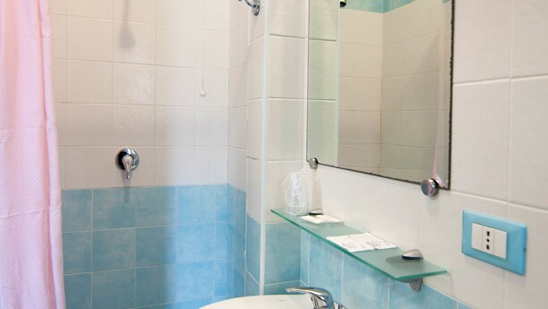 Unclassified image, 1 of 19, button - Albergo Macrì (Ischia)