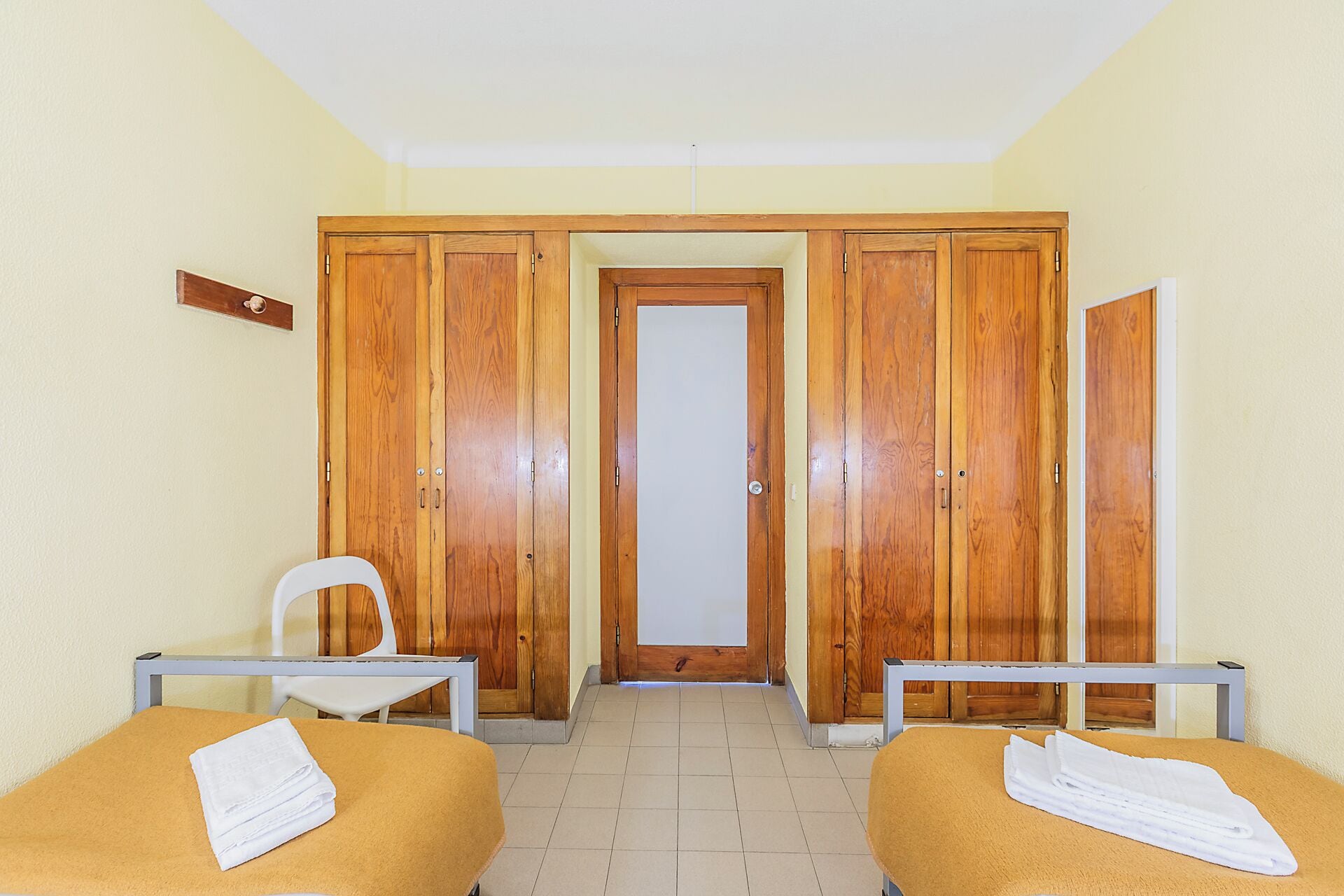 Twin Room, Shared Bathroom