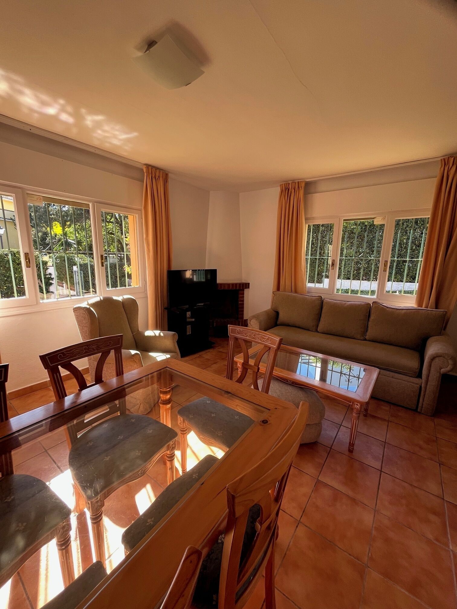 Villa, 3 Bedrooms (6 pax) | Living area | 26-inch flat-screen TV with satellite channels, TV