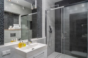 Classic Apartment | Bathroom - RentPlanet - Apartamenty Atal Tower (Wroclaw)
