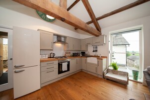 Estudio Deluxe, no fumadores | Cocina privada | Hervidor eléctrico