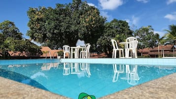 Piscina all'aperto