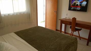 Deluxe Double or Twin Room, Accessible, Non Smoking | Minibar, in-room safe, free WiFi, bed sheets