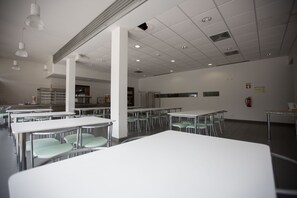 Dining - HI Lousã - Pousada de Juventude - Hostel (Lousa)