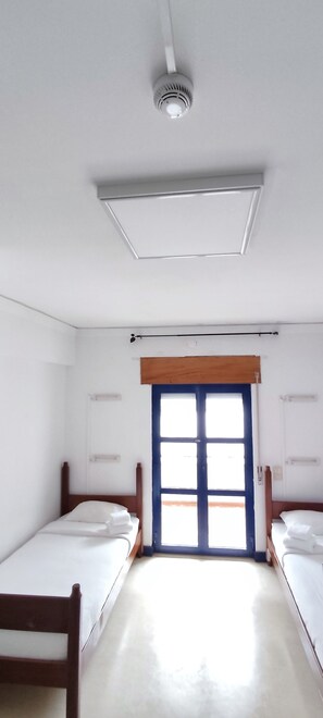 Zweibettzimmer, Gemeinschaftsbad