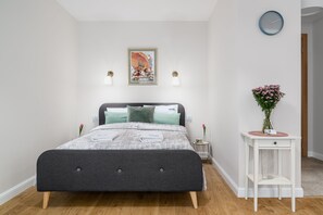 Premier Apartment | Dihias secara berasingan, dilengkapkan perabot secara berasingan 