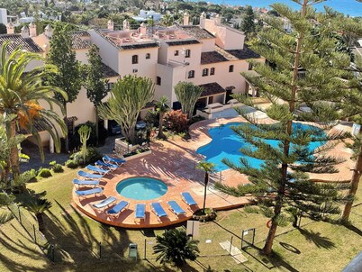 艾尔托罗公寓酒店