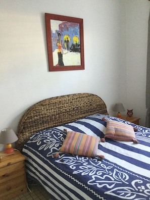 Select Comfort beds, individually furnished, desk, blackout curtains
