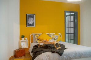 Departamento, 2 habitaciones | 2 habitaciones, insonorización, tabla de planchar con plancha y cunas 