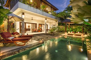 Pool - Lively 2BR Villa, Seminyak! 8Min Walk To Seminyak Beach! W/Private Swimming Pool (Seminyak)