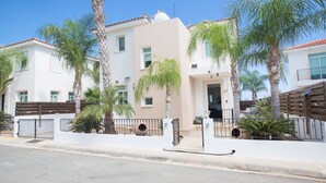 Exterior - Mesogios Villas (Paralimni)