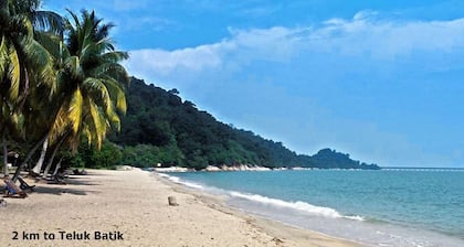 Lumut Cube Homestay Kontena