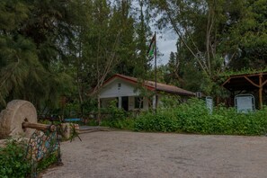 Reception - Jordan EcoPark (Waqqas)