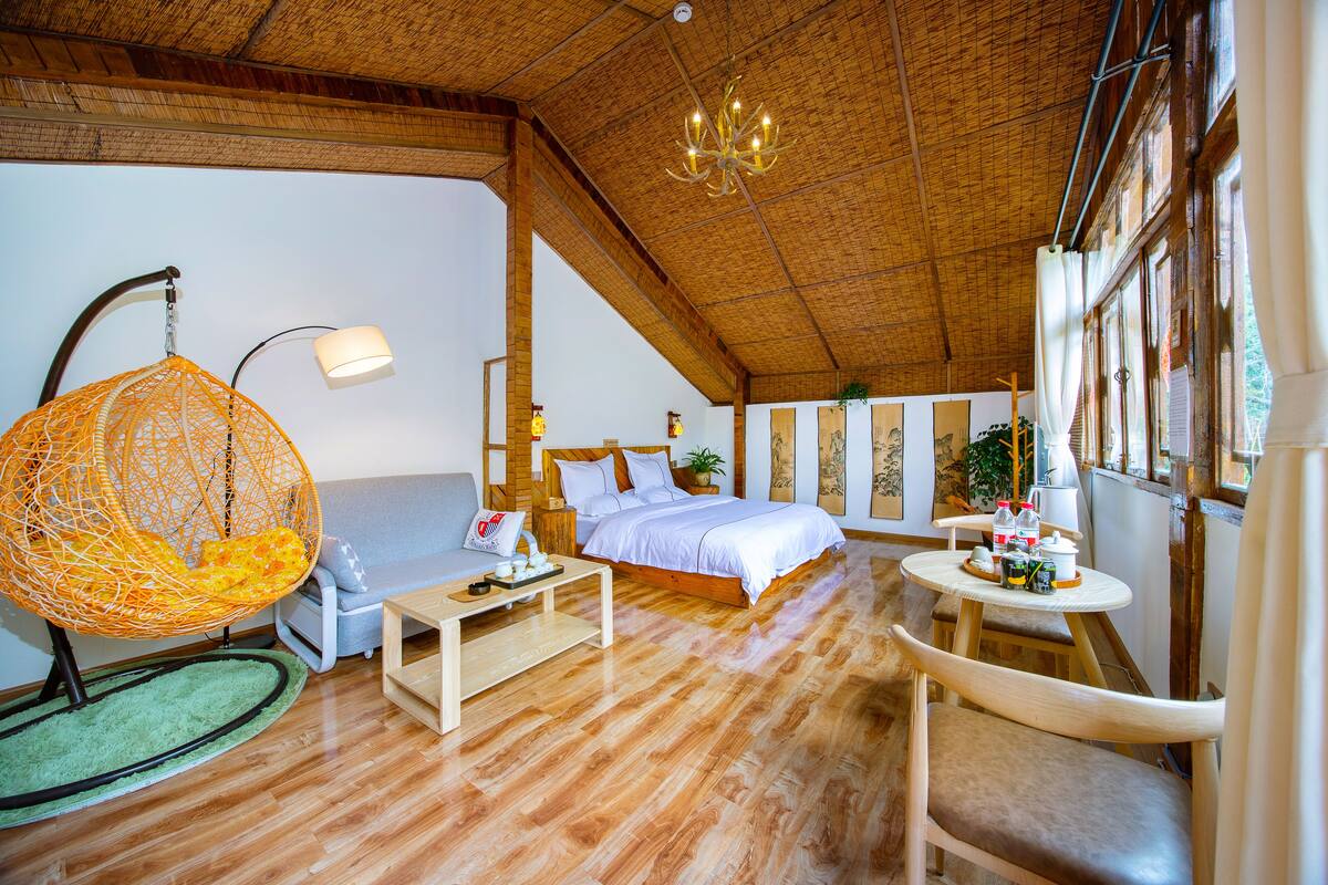 Kahden hengen classic-huone, näköala puutarhaan (Room No.6) | Työpöytä, pimennysverhot, ilmainen Wi-Fi, vuodevaatteet