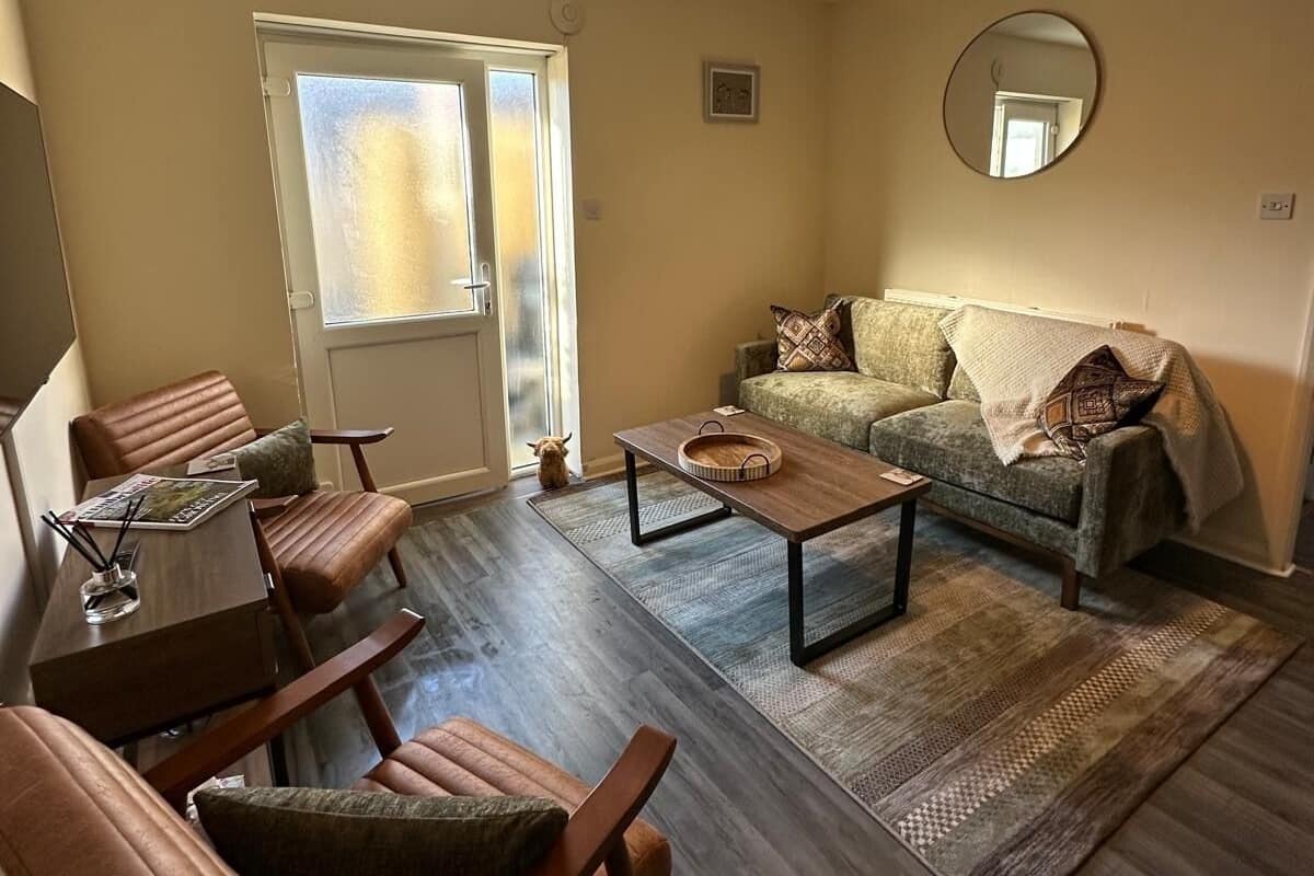 Family House, Ensuite, Mountain View | Lounge