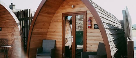 Cabin, Ensuite (Twin Glamping Pod) | Terrace/patio