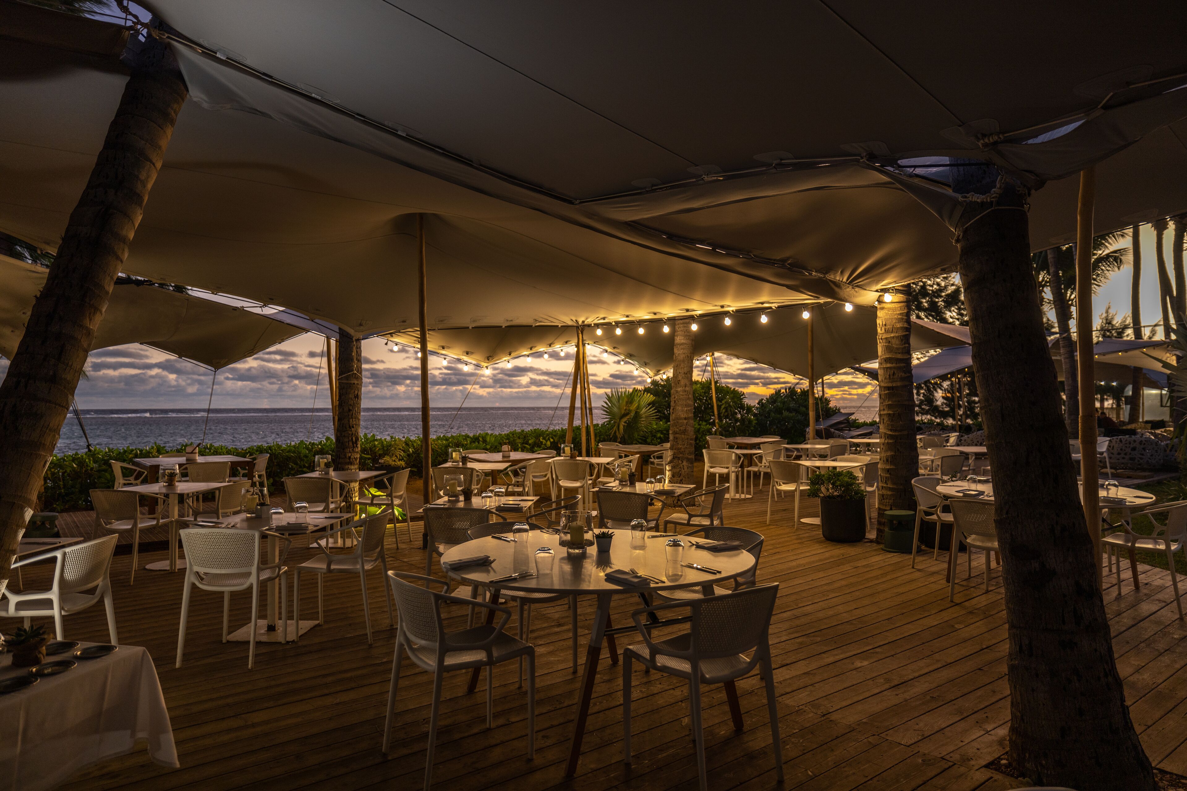 breakfast, lunch, dinner served; french cuisine