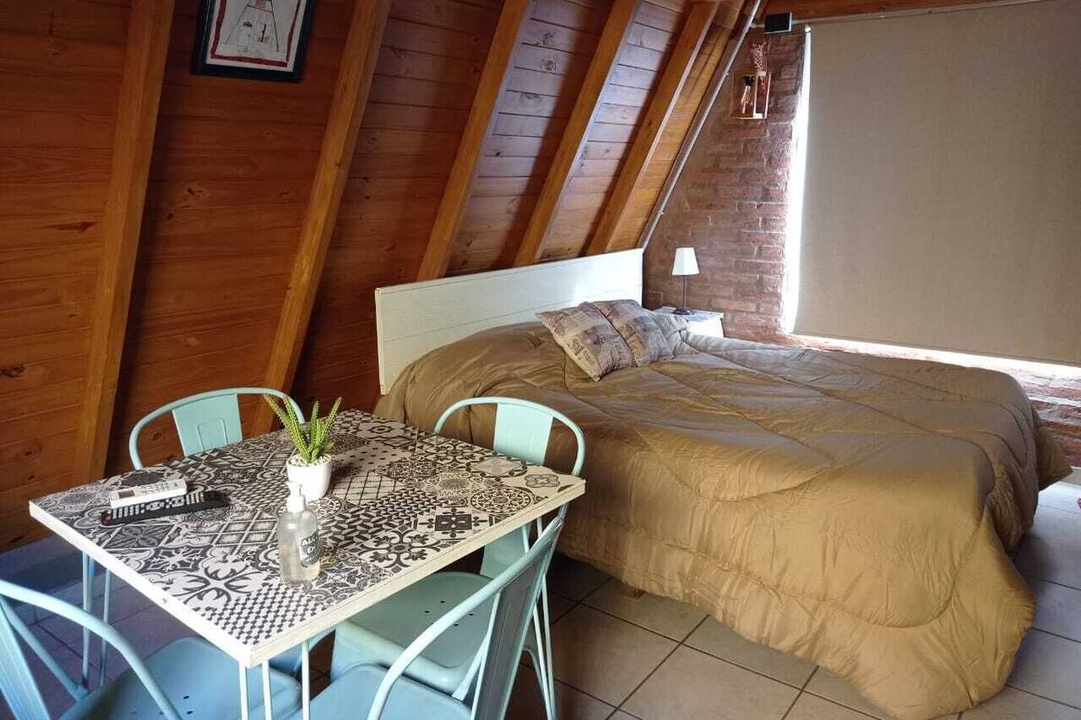 Blackout curtains, free WiFi, bed sheets