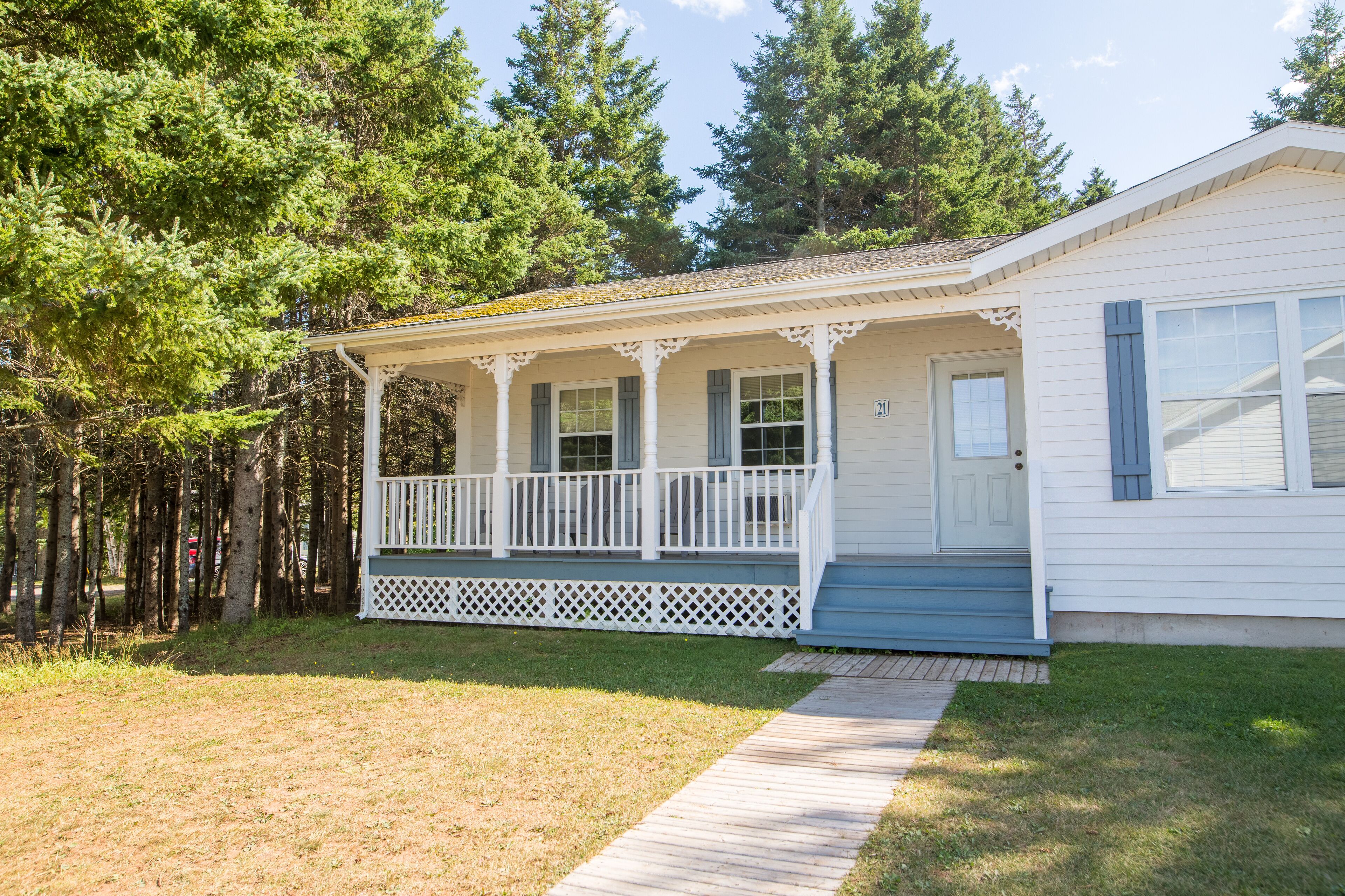 standard cottage, 2 bedrooms, non smoking (deluxe 2 bedroom 2 bathroom cottage) | 1 bedroom, blackout curtains, iron/ironing board, free wifi