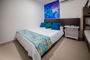 Roupas de cama antialérgicas, Wi-Fi de cortesia, roupa de cama