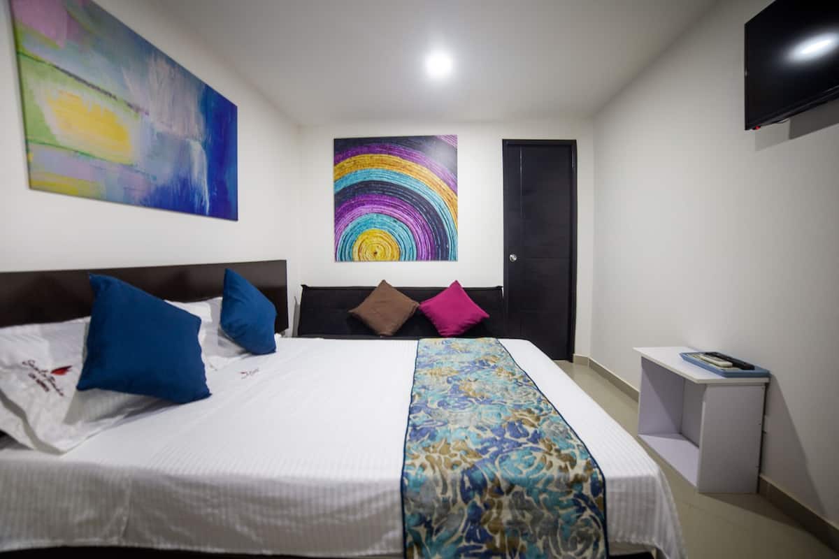 Standard Double Room, 1 Double Bed, Non Smoking | Hypo-allergenic bedding, free WiFi, bed sheets