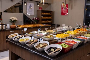 Petit déjeuner buffet compris tous les jours