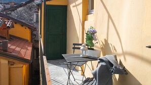 Uklassifisert bilde, 3 av 16, knapp