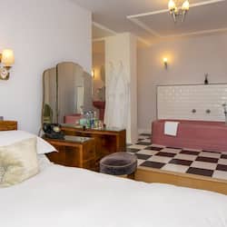 Suite | Bagno | Set di cortesia gratuito, asciugacapelli, accappatoio, asciugamani