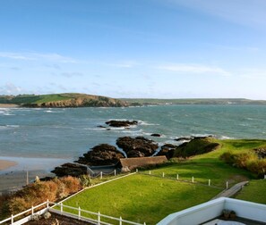 Exterior - Burgh Island Hotel (Kingsbridge)