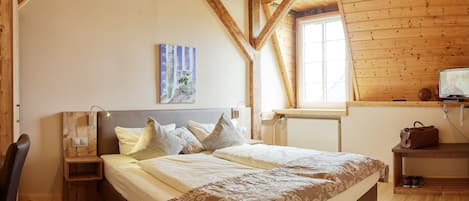 5 chambres, minibar, coffres-forts dans les chambres, bureau