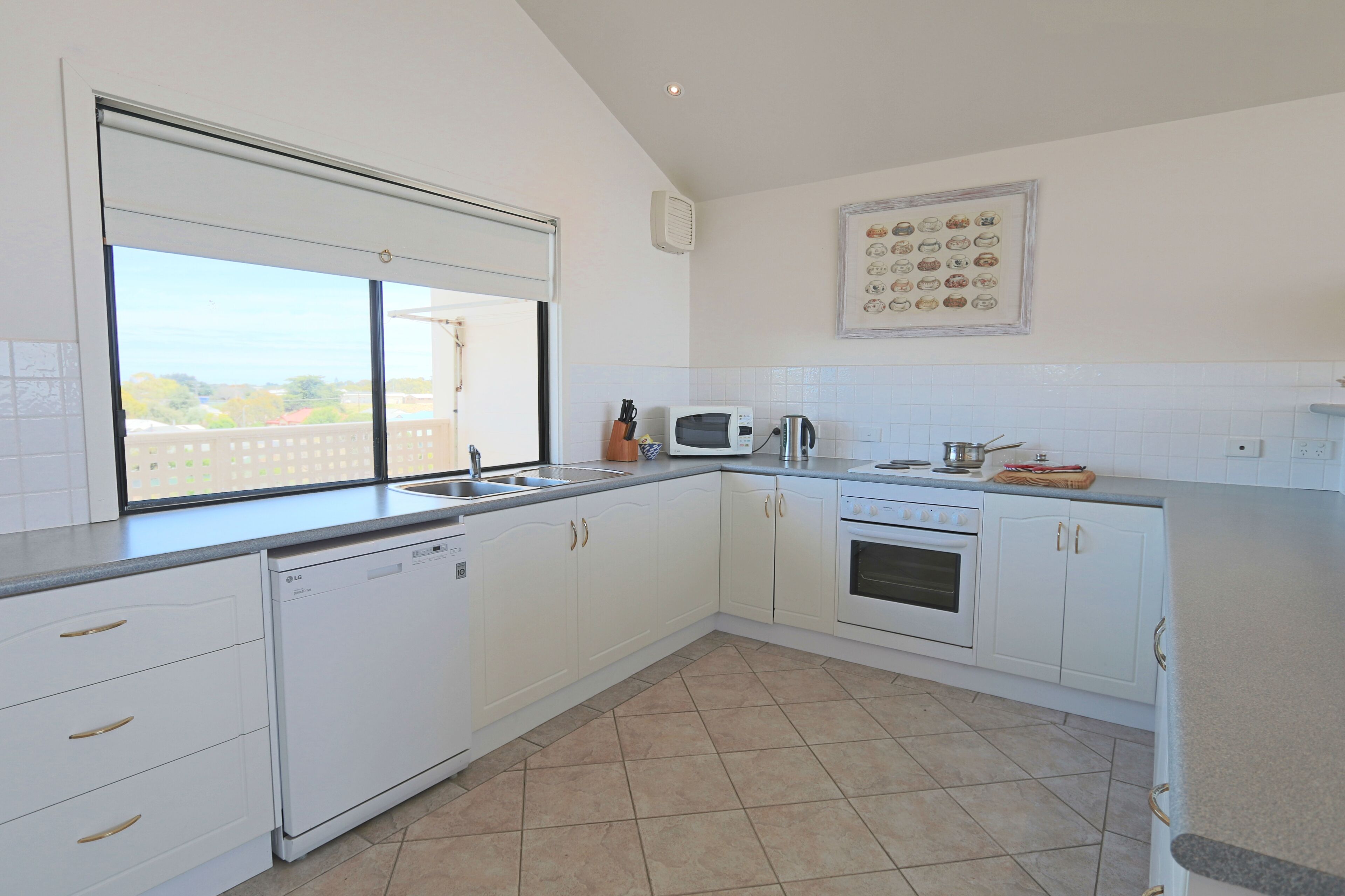 Sunrise Robe - Lake view