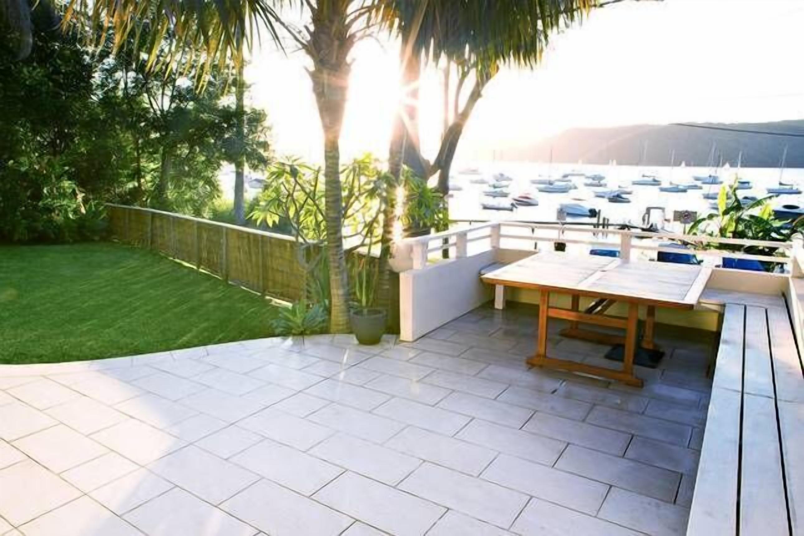 The Paradise Beach House — image 11