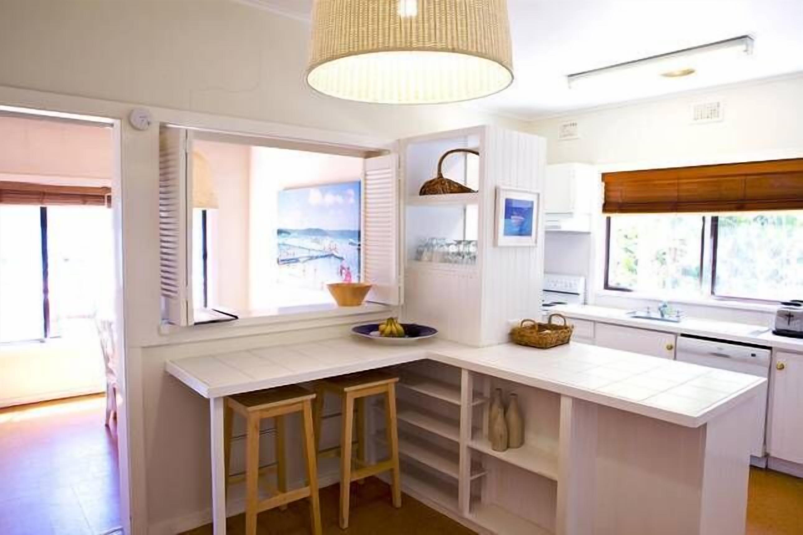 The Paradise Beach House — image 8