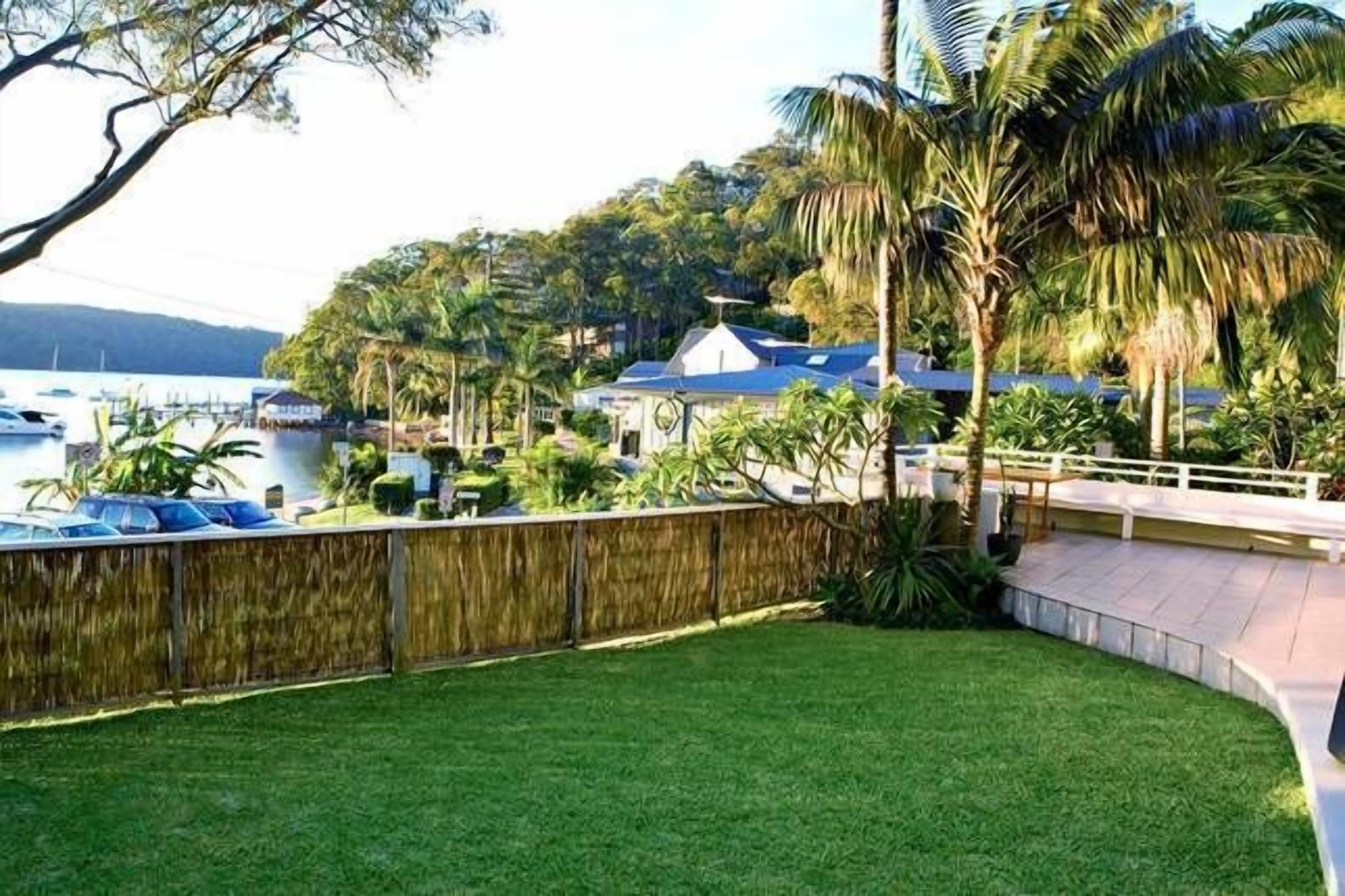 The Paradise Beach House — image 14