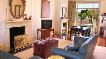 TV, DVD player, stereo