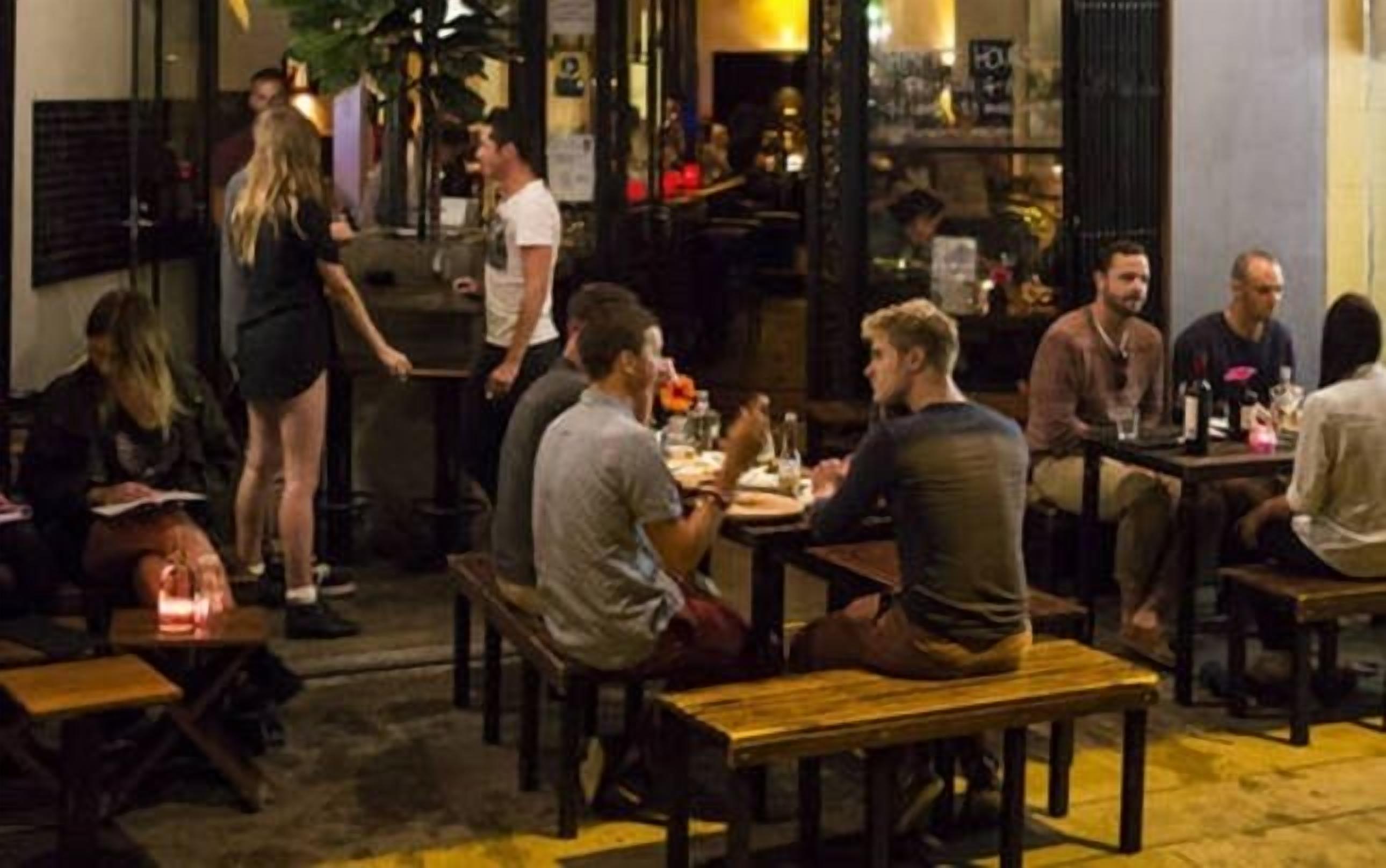 Bondi Beach Break Fab Studios - roof top pool   excellent monthly rates  — image 4