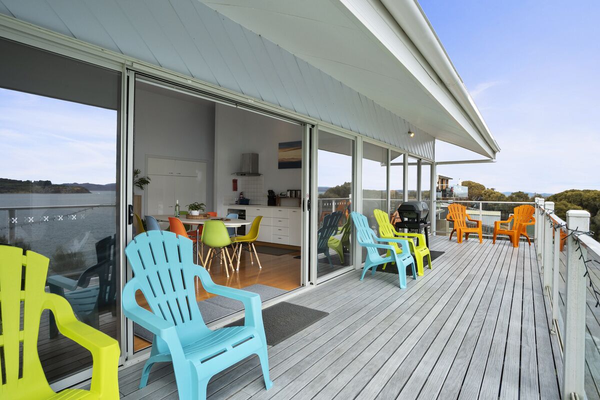 Dolphin View Beach House — image 11