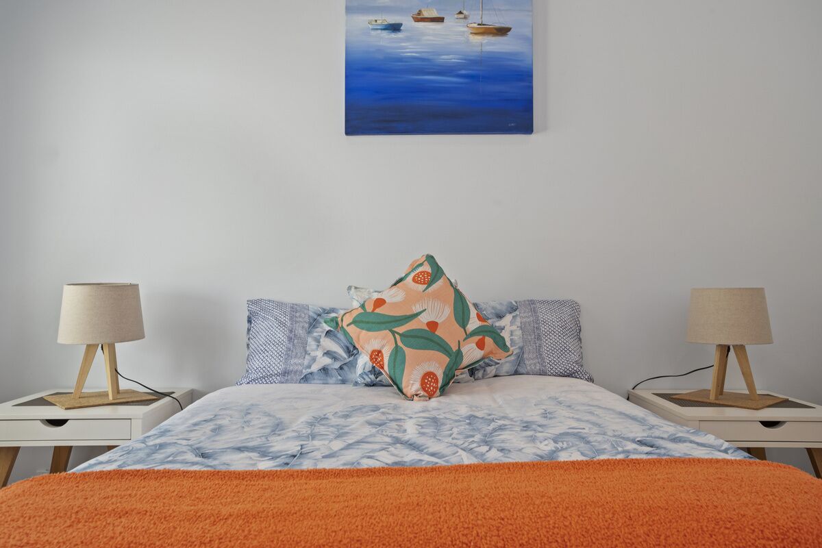 Dolphin View Beach House — image 21