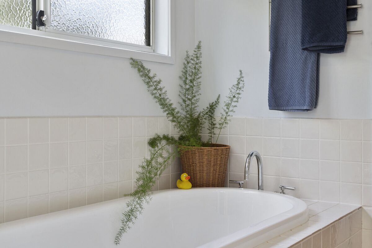 Dolphin View Beach House — image 29