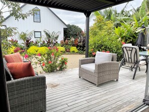 Terrace/patio - The Abbey - Gorgeous Living In the Village (Point Wells)