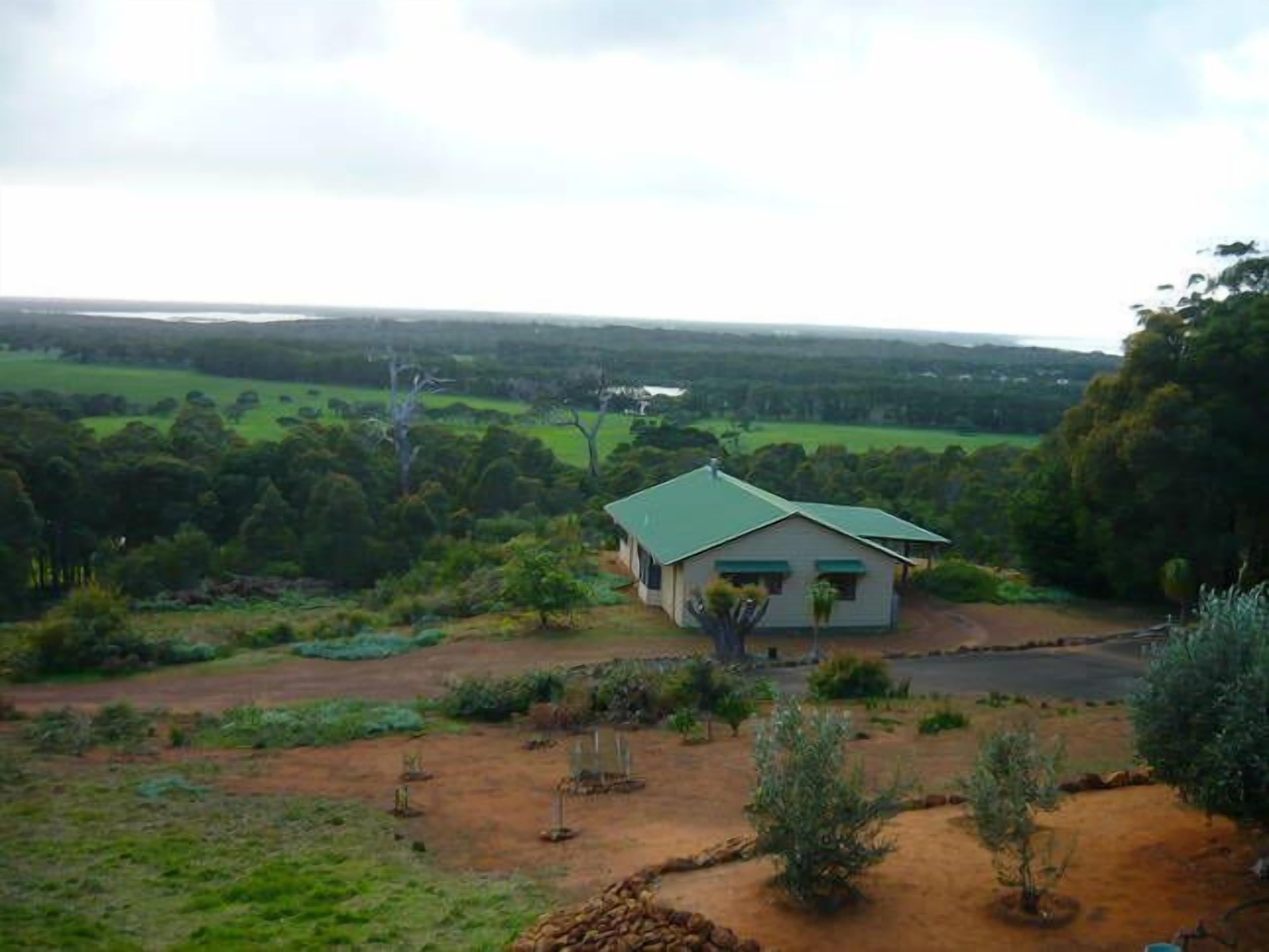  chalet 1 leeuwin ridge chalets — image 18