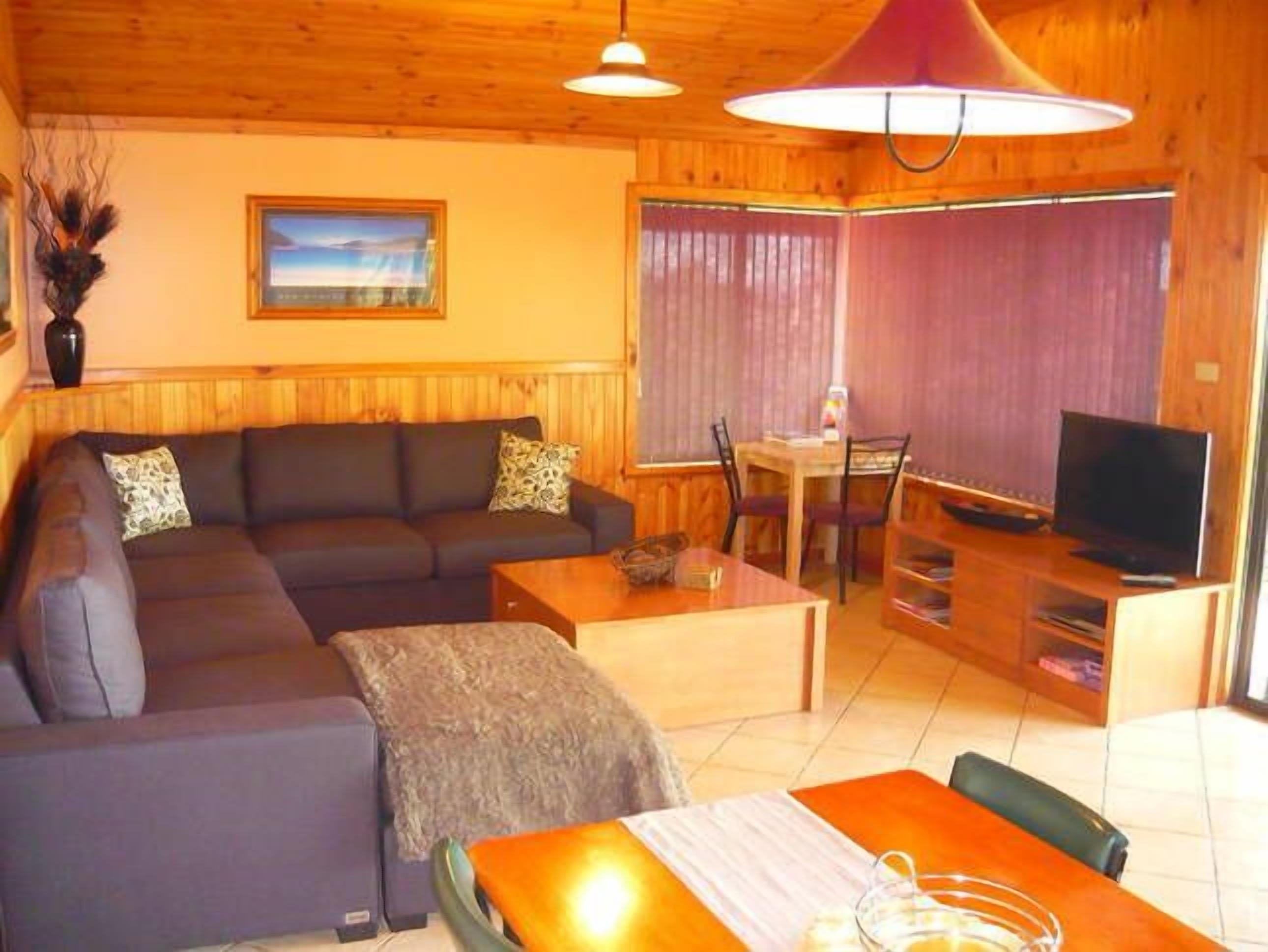  chalet 1 leeuwin ridge chalets — image 5